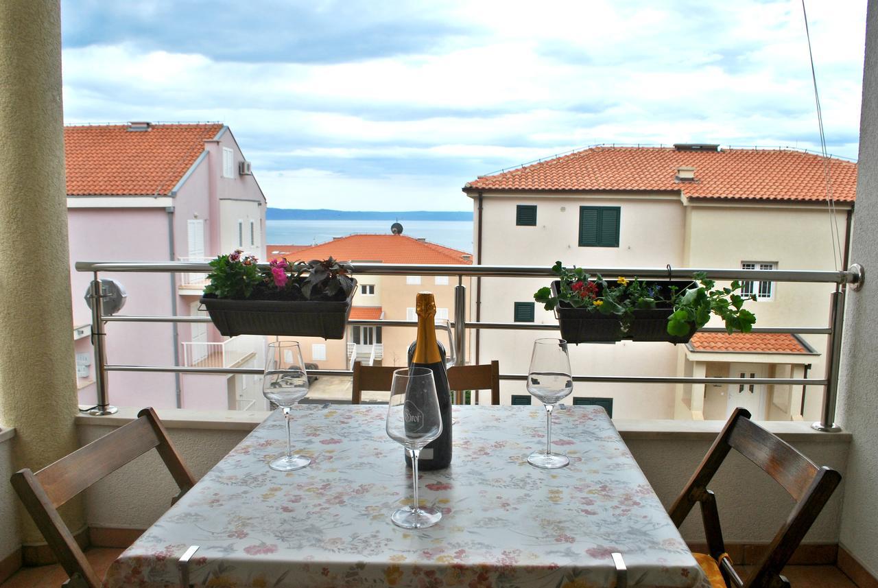Apartment Dalmatia Макарска Екстериор снимка