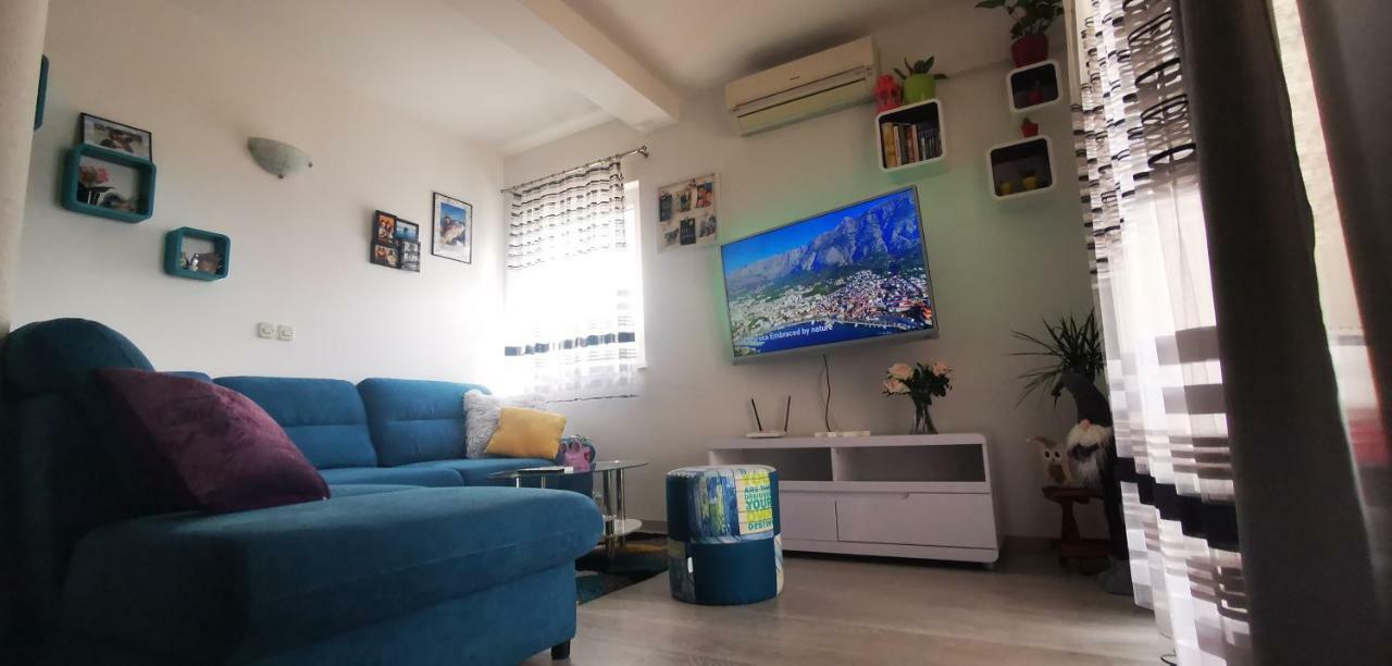 Apartment Dalmatia Макарска Екстериор снимка